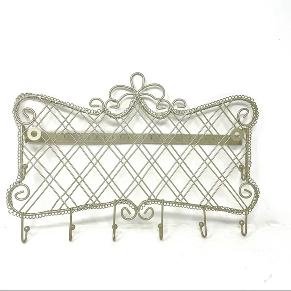 Jewelry holder, metal, silver tone, NWOT - Picture 2 of 6